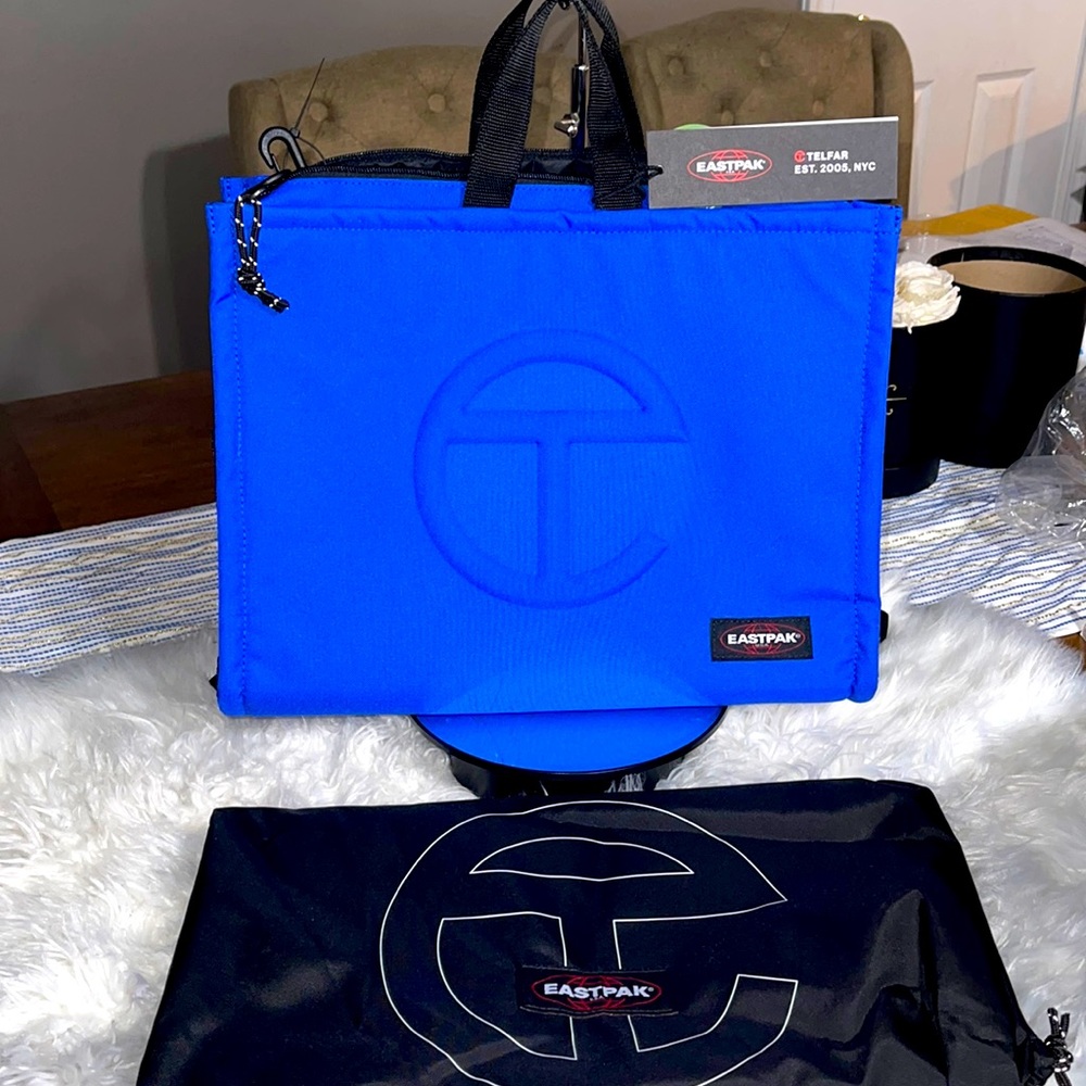 🥳🥳HOST PICK- Telfar x Eastpak Medium Backpack Carry On Shopper Bag Blue NWT - Picture 1 of 12